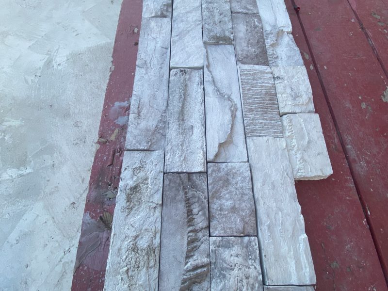 Decorative real veneer stone..